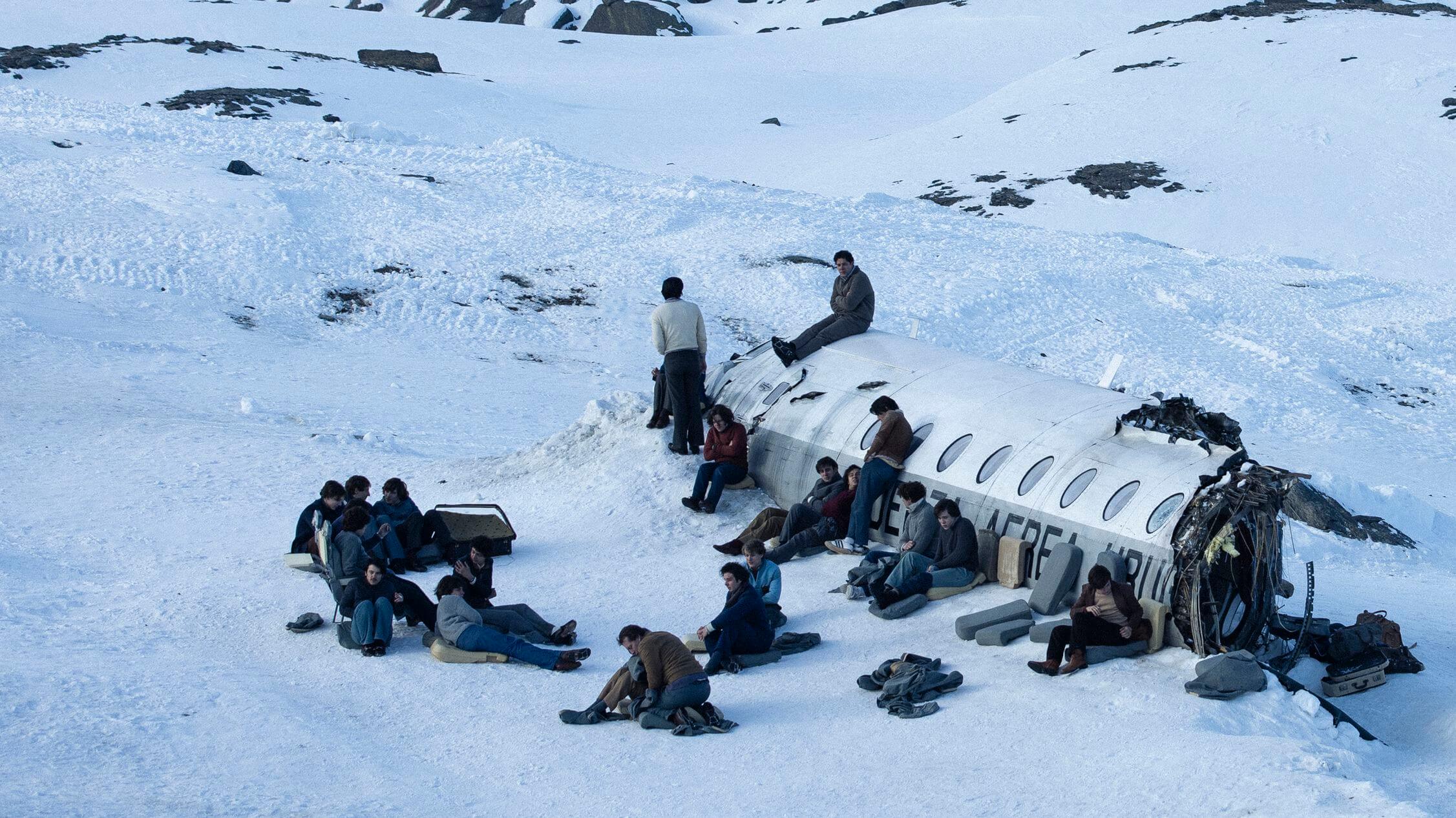 Review: “A Sociedade da Neve” é mais sobre generosidade e menos sobre canibalismo