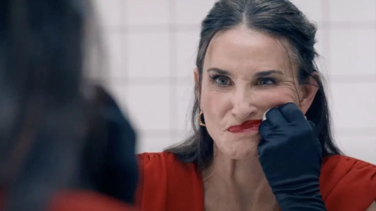 A Substância: crítica social sobre o culto à&nbsp;juventude